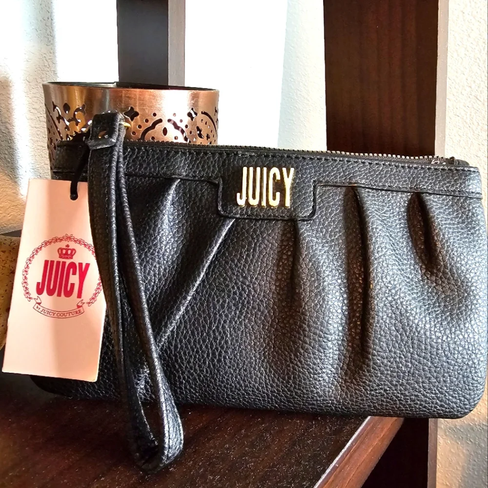 Juicy Couture Wallet/Wristlet NWT - Picture 1 of 15